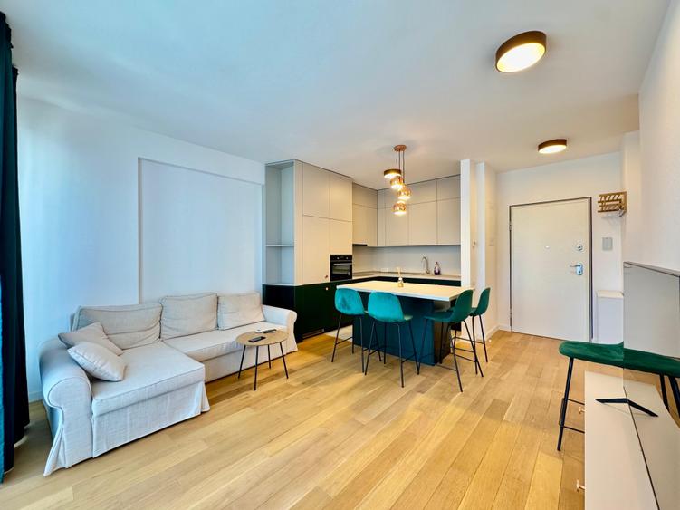 Apartament cu 2 camere semidecomandat, mobilat în Timpuri Noi