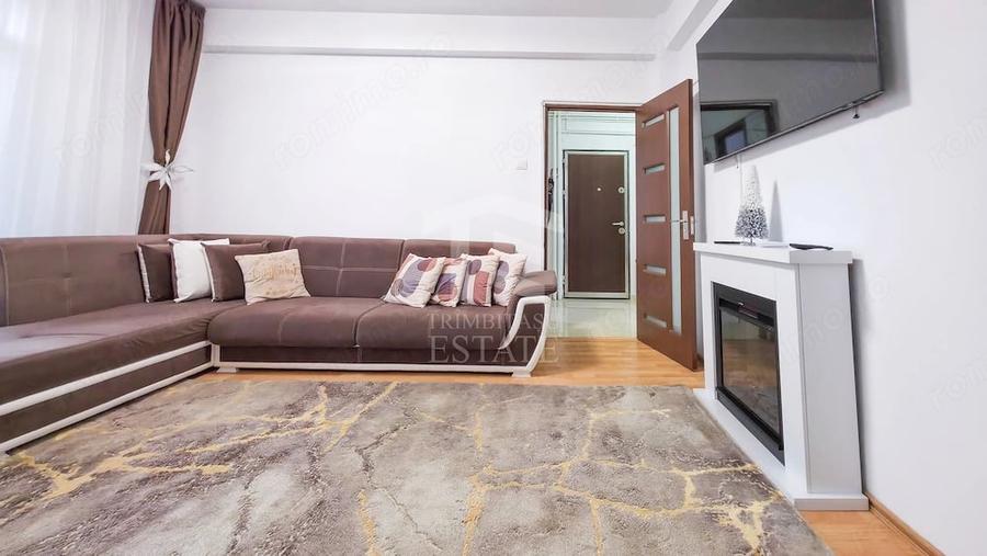 Apartament cu 3 camere decomandat în Ferentari