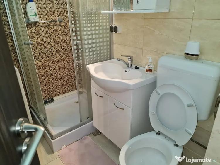 Garsonieră semidecomandată în Gării