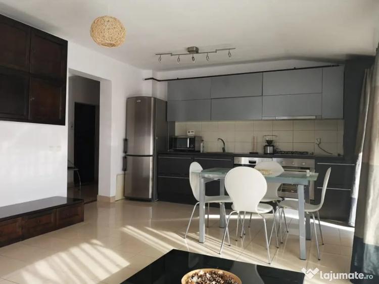 Apartament cu 2 camere semidecomandat în Florești