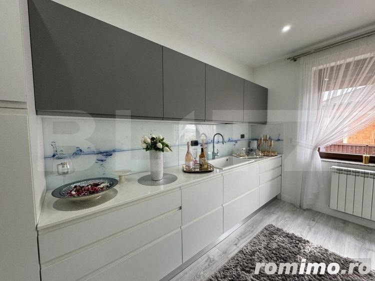 Casă cu 5 camere cu Teren 1000 Mp în Marginea