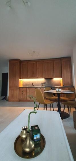 Apartament cu 2 camere decomandat în Florești