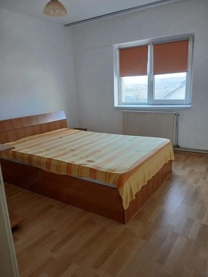 Vand apartament 2 camere Bal? - 1