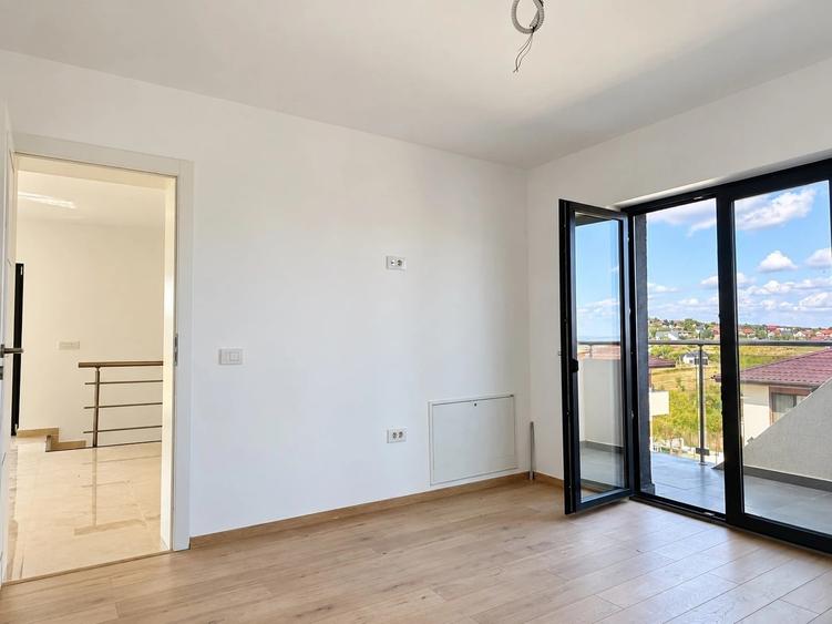 Casă individuală cu 3 camere cu Teren 250 Mp în Valea Adâncă
