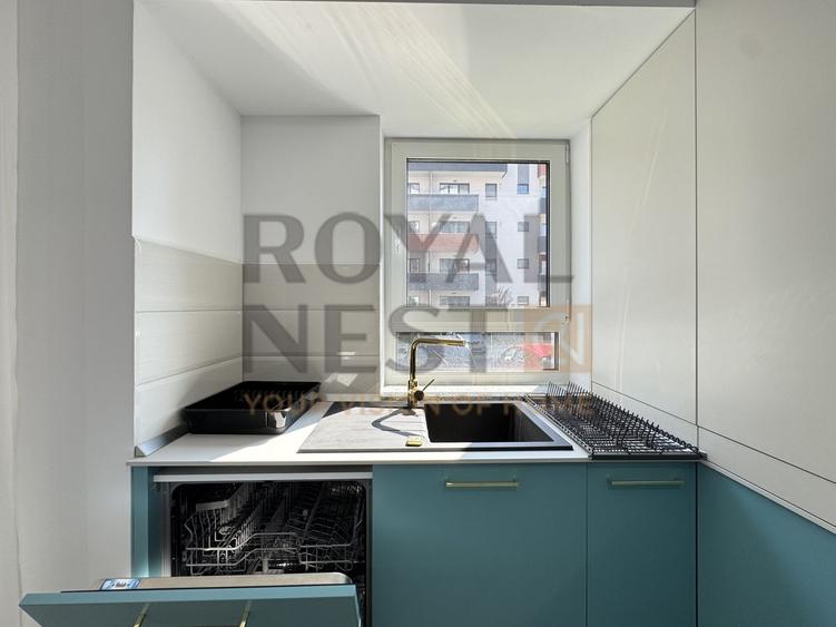 Apartament cu 3 camere decomandat în Avantgarden