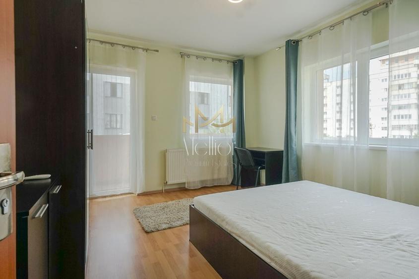 Apartament cu 3 camere semidecomandat în Mărăști