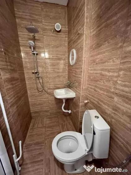 Garsonieră decomandată în Dâmbovița