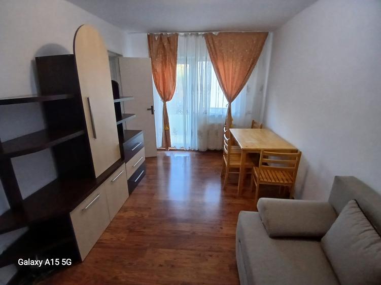 Garsonieră semidecomandată în Zorilor