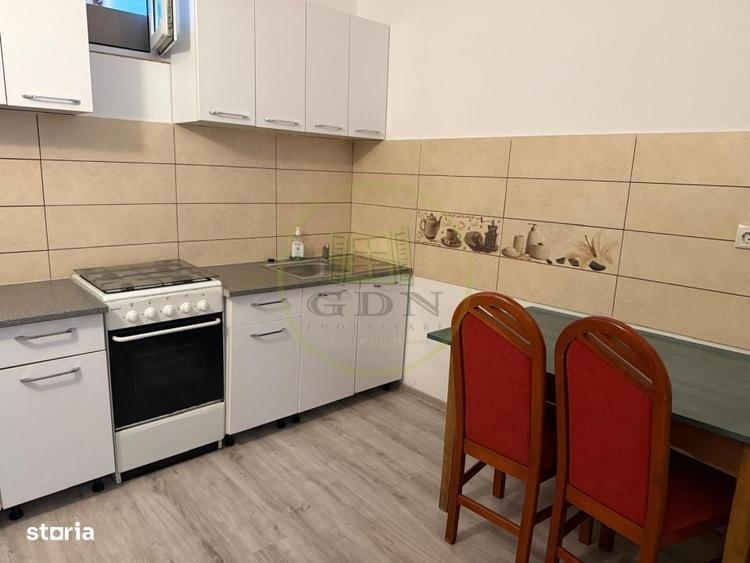 Apartament cu 2 camere semidecomandat în Centrul Istoric