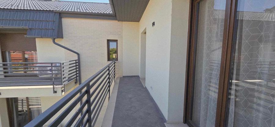 Apartament cu 3 camere nedecomandat în Central