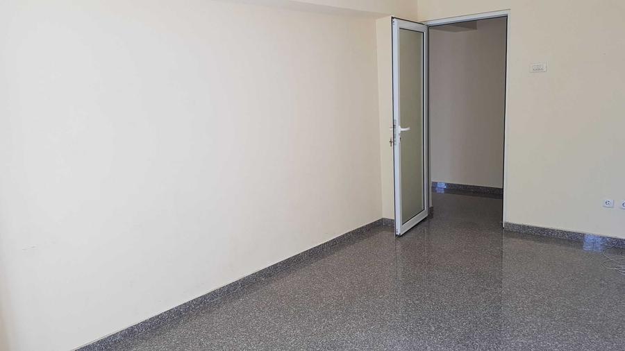 Spațiu comercial, de 20 mp, în Siderurgiștilor