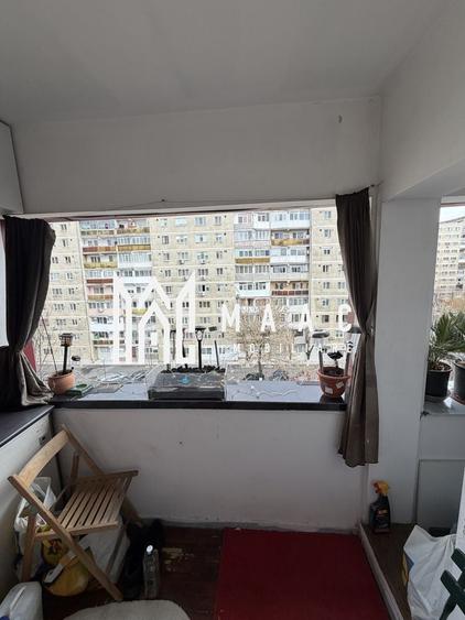 Apartament cu 3 camere decomandat, mobilat în Ostroveni