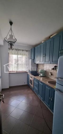 Apartament cu 2 camere decomandat în Europa