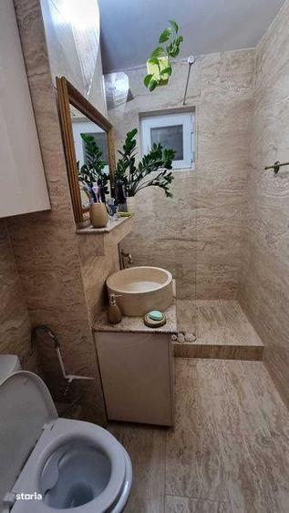 Apartament cu 3 camere decomandat în Blejoi