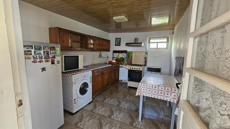 Casă individuală cu 4 camere cu Teren 696 Mp în Amaru