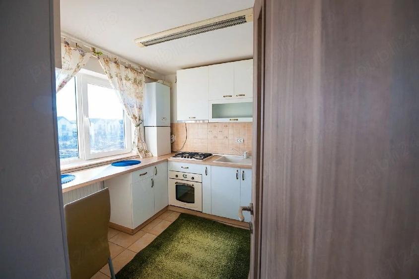 Apartament cu 3 camere decomandat în Sânpetru