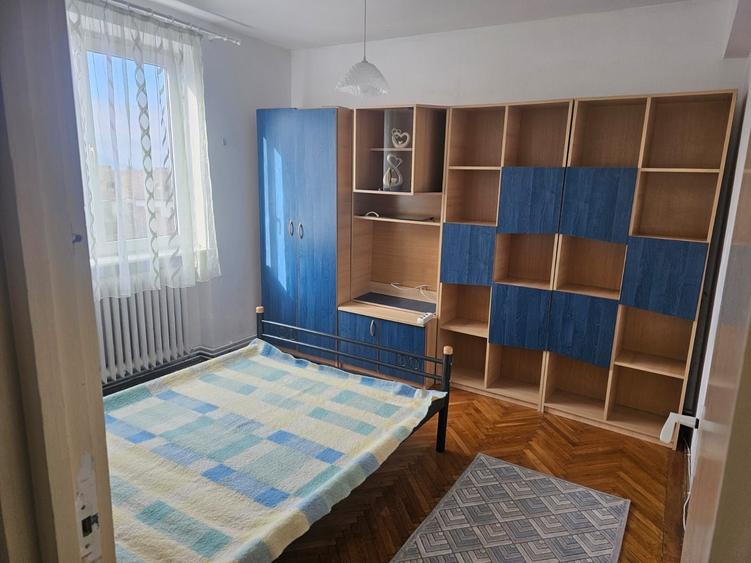 Apartament cu 2 camere decomandat în Hărman