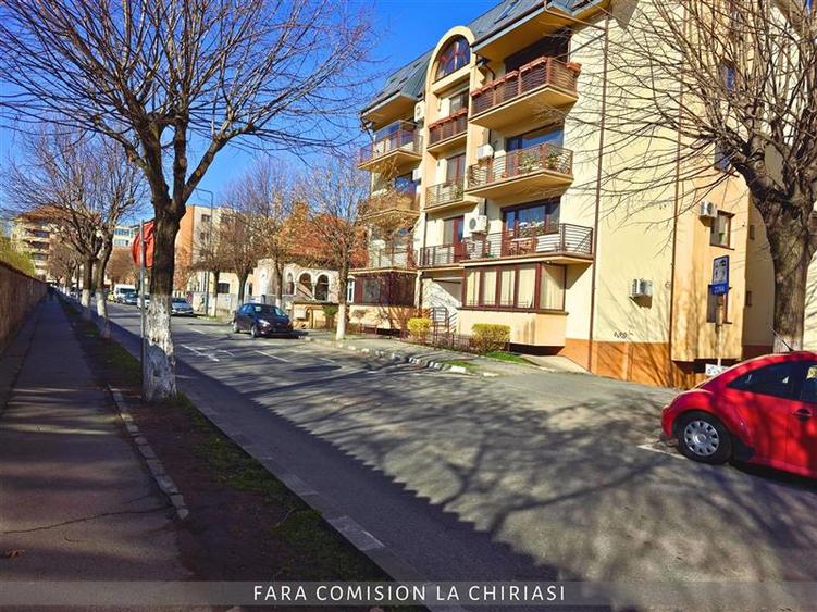 Apartament cu 2 camere decomandat în 1 Mai