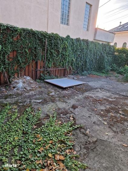 Casă cu 4 camere în Ultracentral