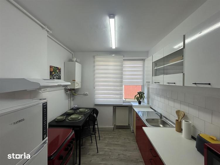 Apartament cu 2 camere decomandat în Central