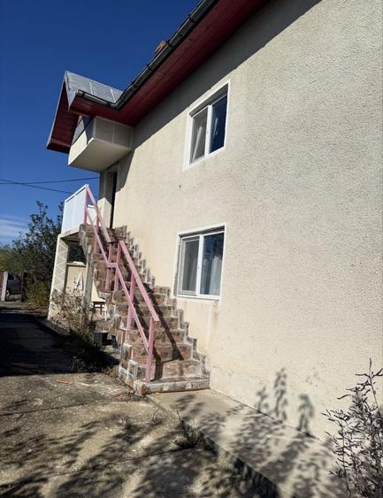 Casă cu 4 camere în Făgețelu