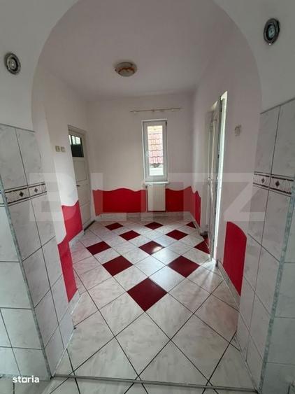 Casă cu 3 camere în Central
