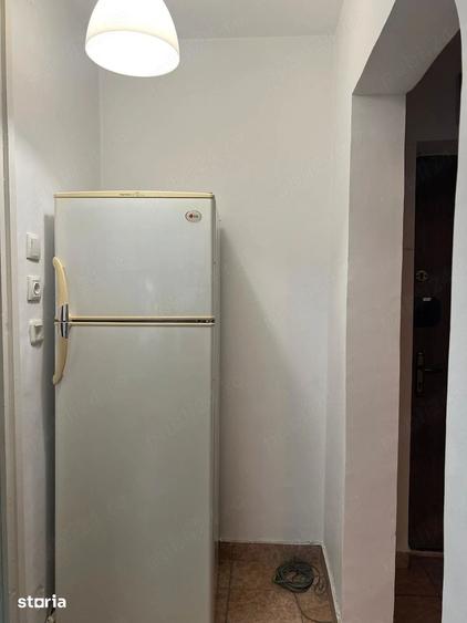 Garsonieră decomandată, mobilată în Vatra Luminoasă