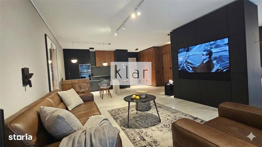 Apartament cu 2 camere semidecomandat, mobilat în Între Lacuri
