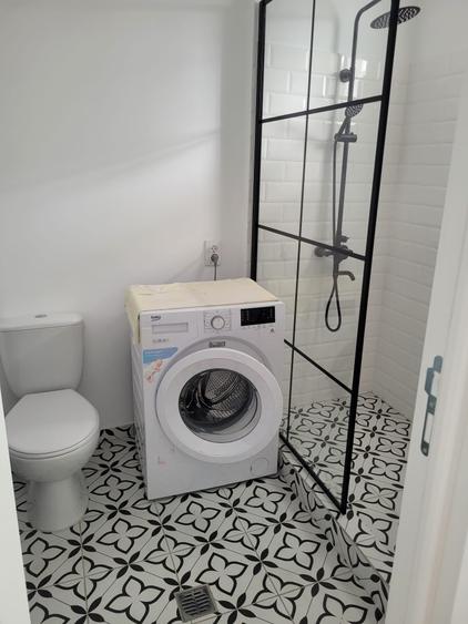 Apartament cu 2 camere semidecomandat în Calea Victoriei