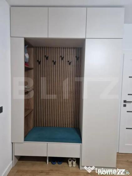 Casă cu 3 camere cu Teren 3600 Mp în Păulești