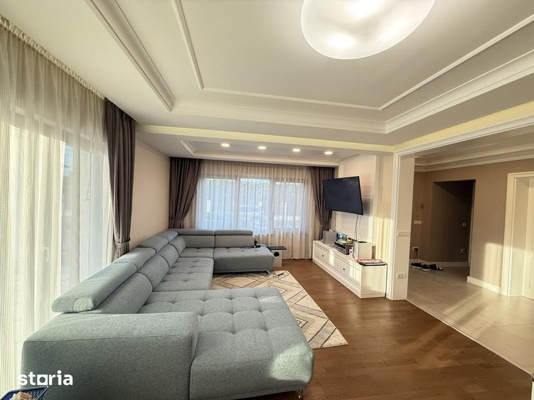 Casă cu 3 camere cu Teren 684 Mp în Sânmartin