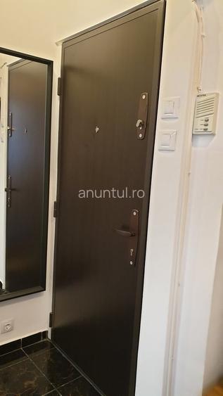 Garsonieră decomandată în Fizicienilor