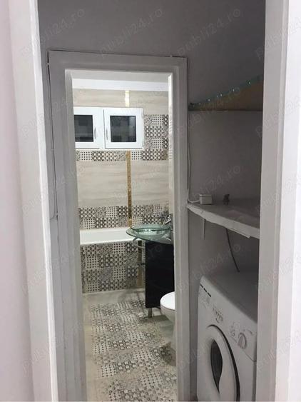 Apartament cu 3 camere semidecomandat, mobilat în Alexandru Obregia