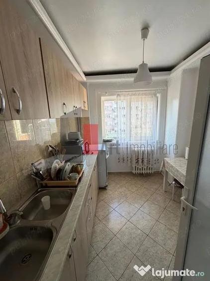 Apartament cu 2 camere semidecomandat în Moșilor