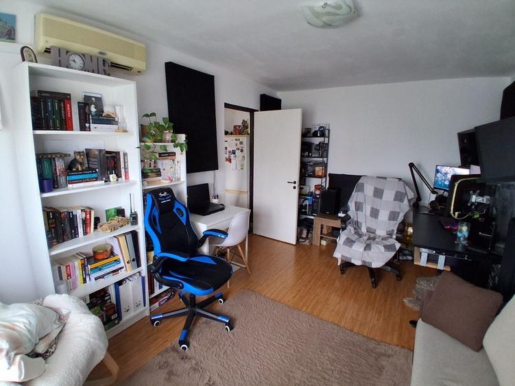 Apartament cu 2 camere decomandat în Lujerului