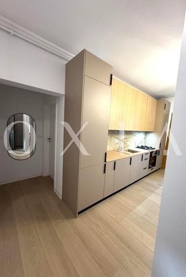 Apartament cu 2 camere semidecomandat, mobilat în Giroc