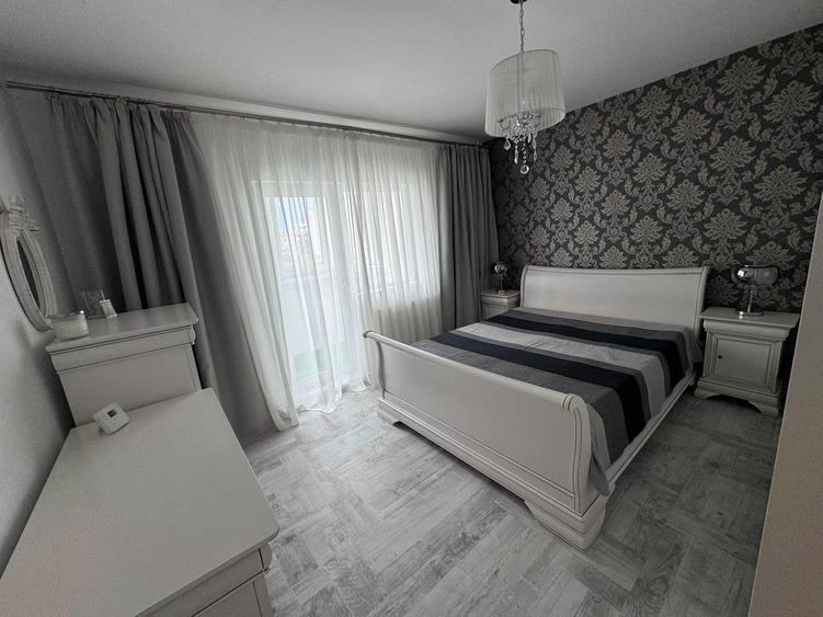 Apartament cu 3 camere decomandat în Mihai Bravu