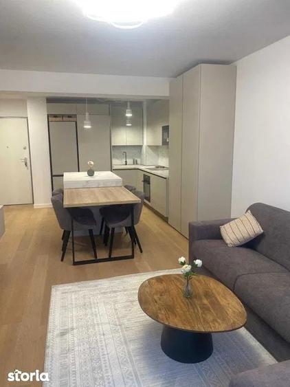 Apartament cu 2 camere decomandat în Tunari