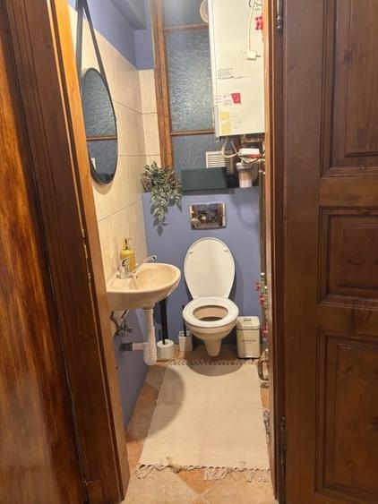Apartament cu 3 camere nedecomandat în Central