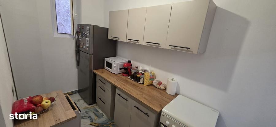 Casă cu 3 camere cu Teren 141 Mp în Central