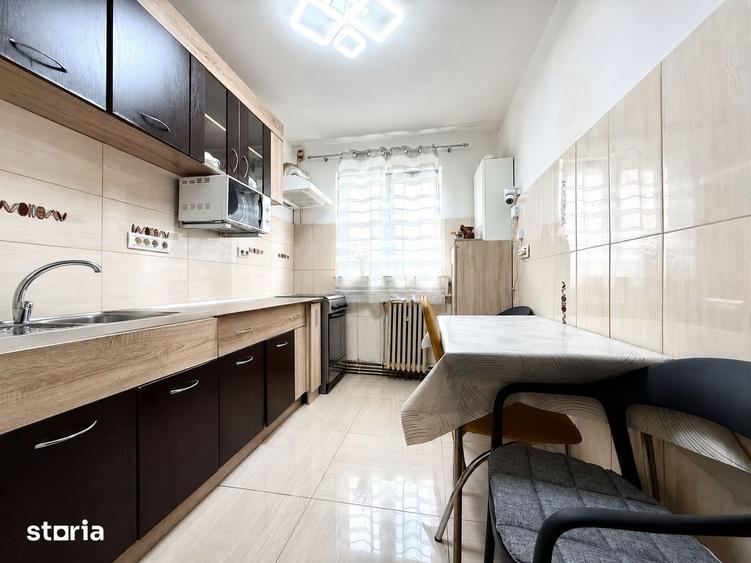 Apartament cu 2 camere, mobilat în Central