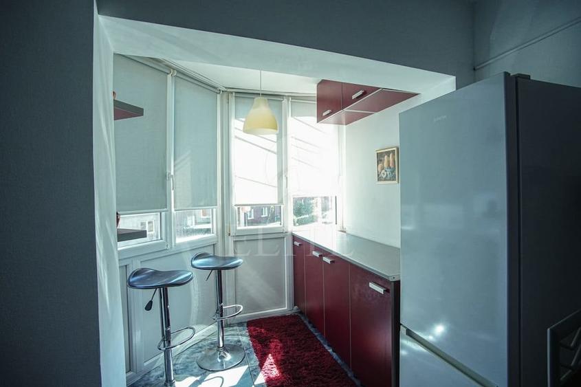 Apartament cu 2 camere decomandat în Grigorescu