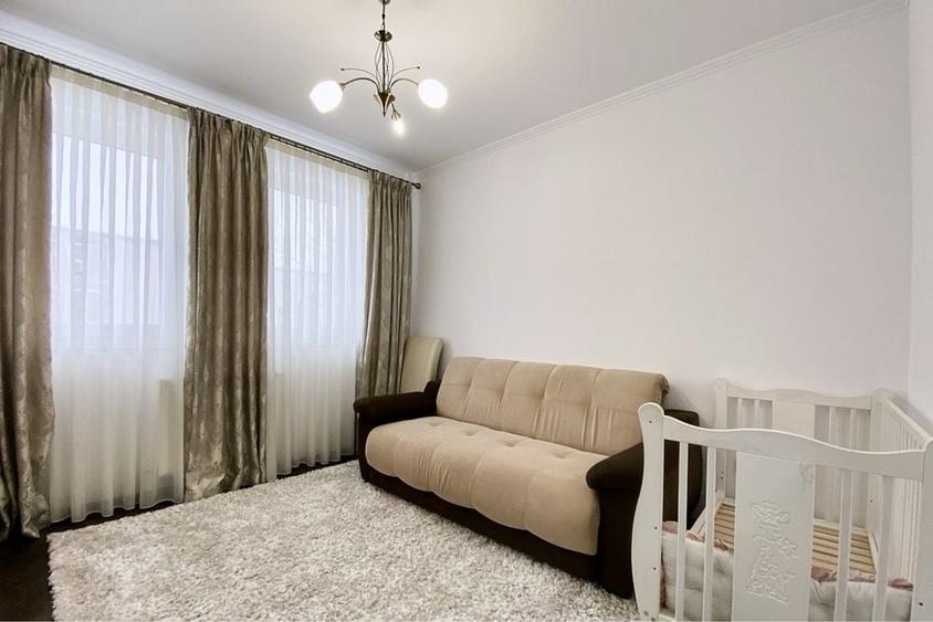 Apartament cu 3 camere în Florești