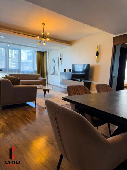 Apartament cu 3 camere decomandat, mobilat în Iancu Nicolae