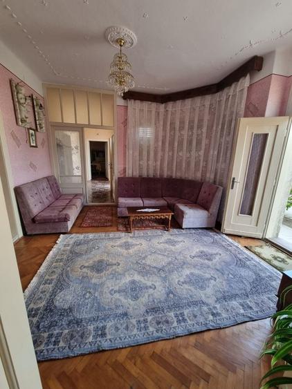 Casă cu 4 camere în Șimand