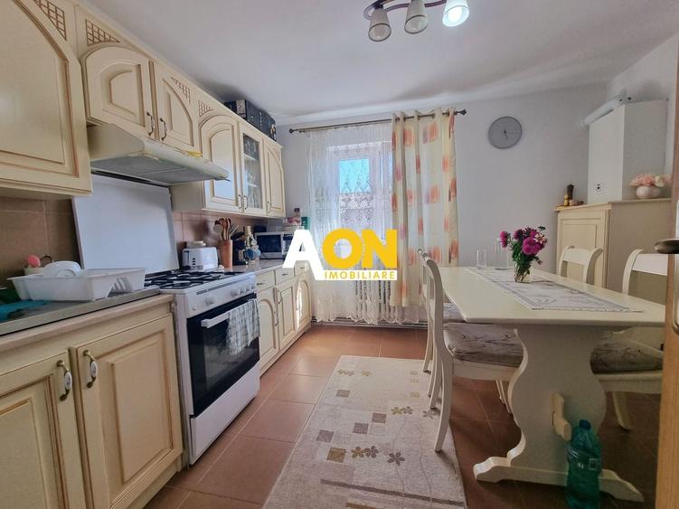 Apartament 2 camere, mobilat, utilat, Cetate - 10