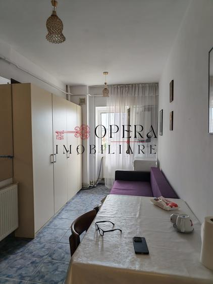Apartament cu 2 camere semidecomandat, mobilat în Păcurari