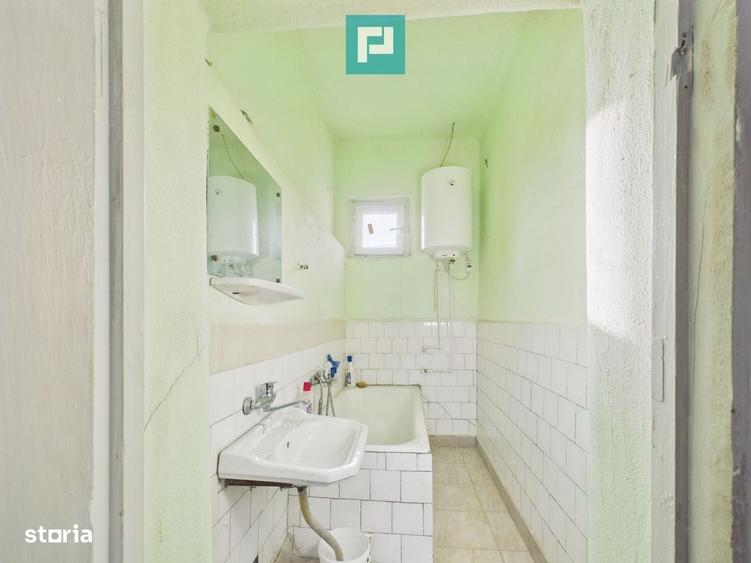 Casă cu 4 camere în Central