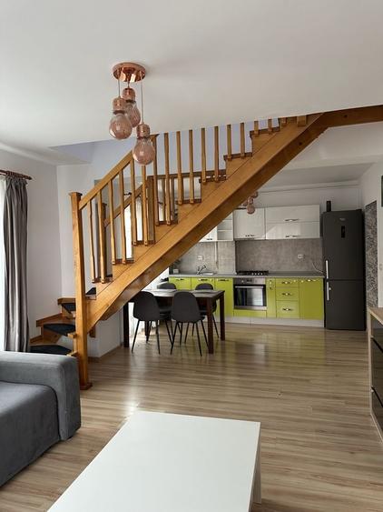 Inchiriere apartament cu 3 camere - 1
