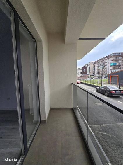 Apartament cu 2 camere decomandat în Dobroești